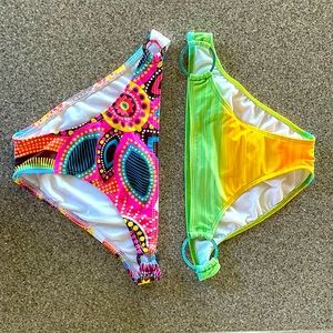 FREE with any purchase! Set of 2 bikini bottoms O’NEILL and ROXY both size Large